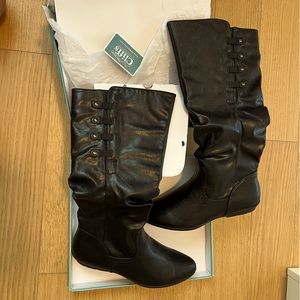 CLIFFS BY WHITE MOUNTAIN Women's Francie Tall Shaft Boot, black, size 9